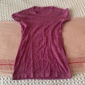 Lululemon swiftly tee